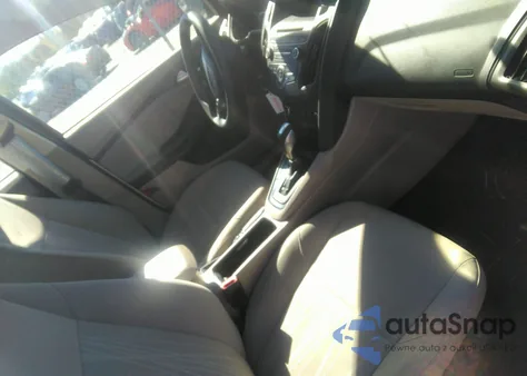 2015 Ford Focus Se from USA, damaged, VIN 1FADP3F29FL239017